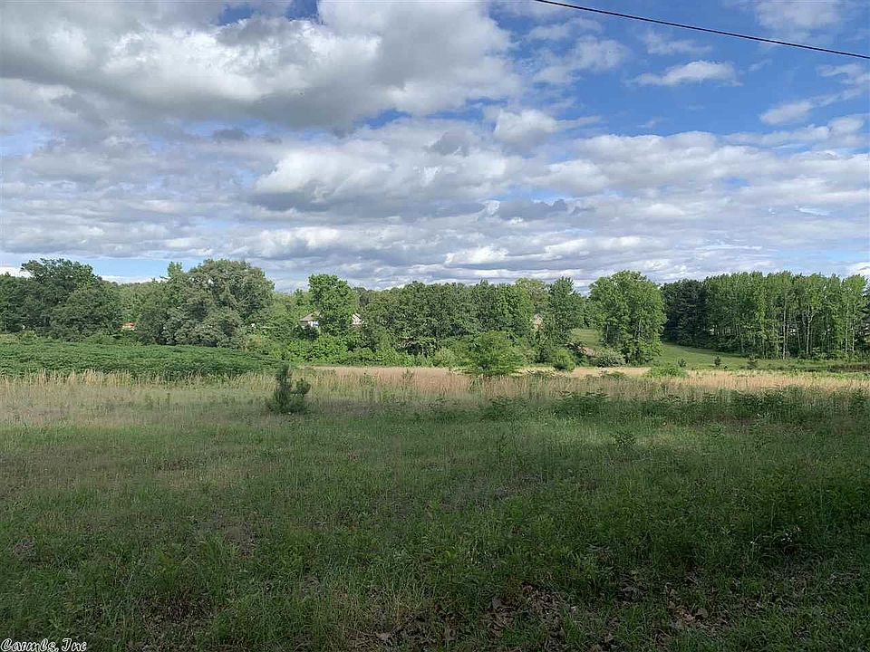 2nd image of 6 New Country Rd