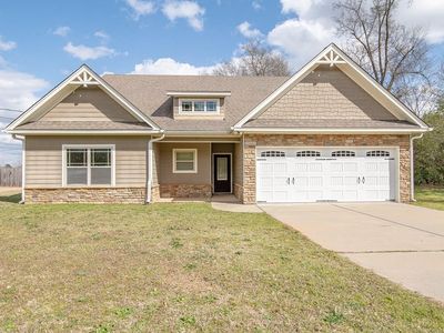 127 McLendon Rd, Fort Mitchell, AL, 36856