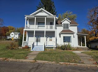 321 Rice Ave, Bayfield, WI 54814