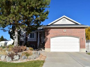 4890 W 4250 S, West Haven, UT 84401