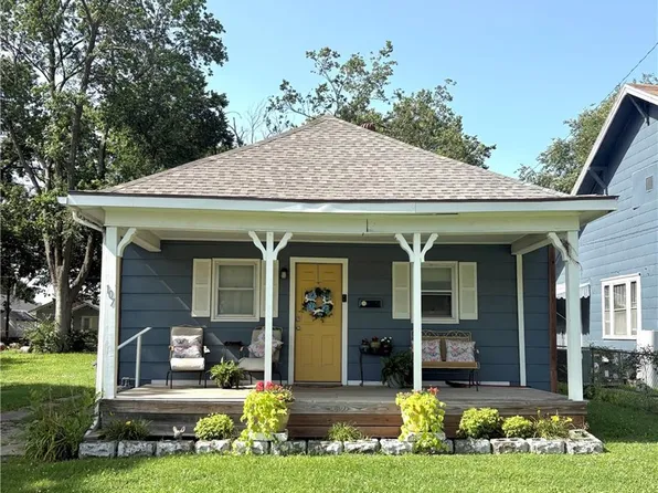 107 E 22nd St, Pittsburg, KS 66762