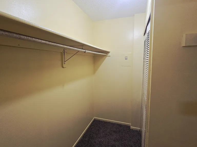 1715 Bentley Blvd — Photo 25