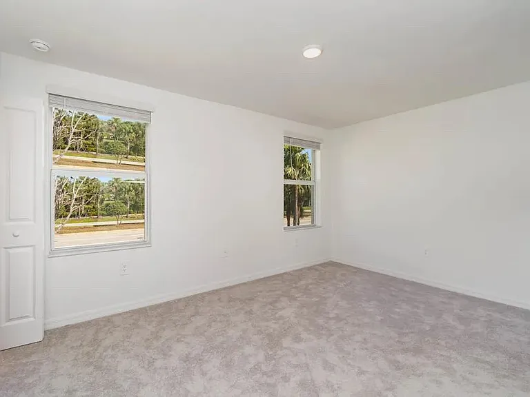 10331 Bradford Rd #72 — Photo 2