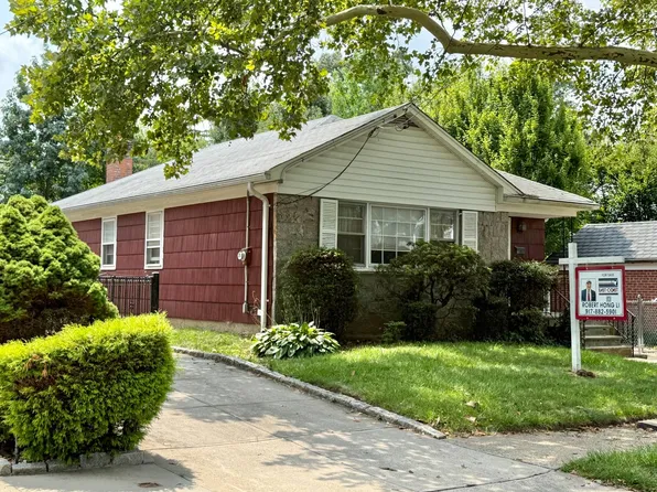21114 34th Ave, Bayside, NY 11361