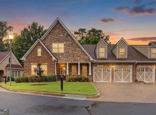 2327 Sandy Oaks Dr, Marietta, GA 30066
