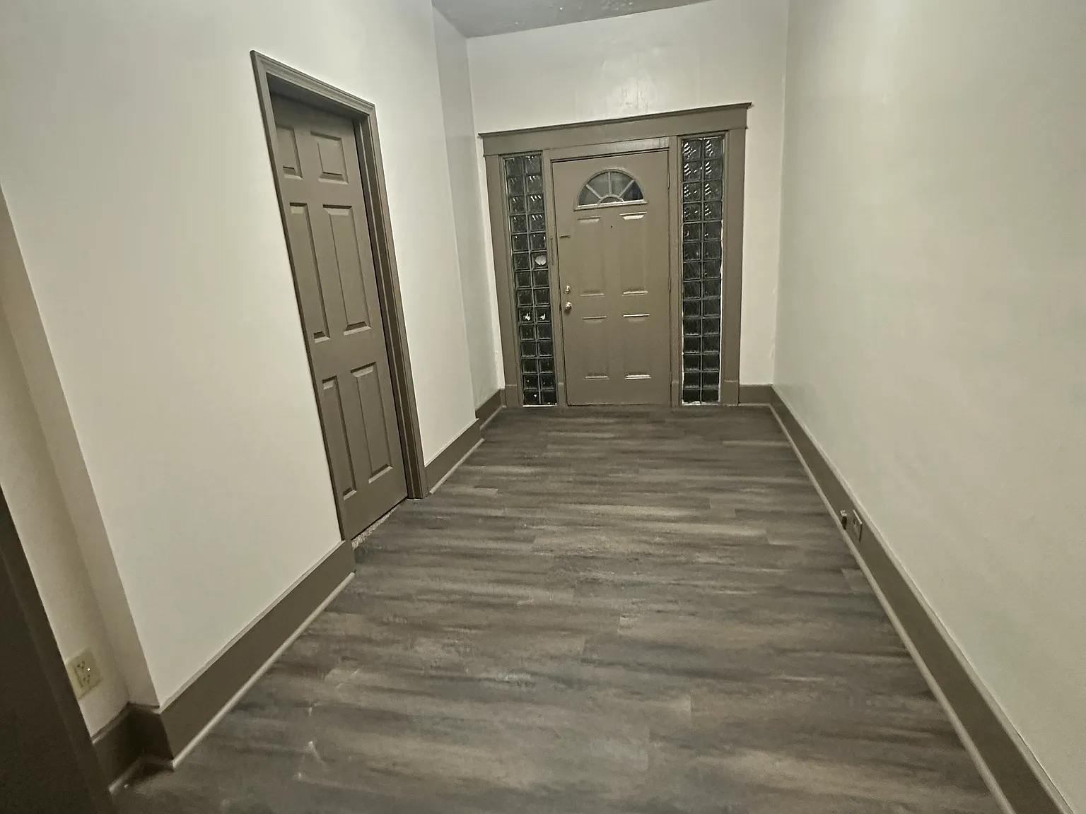 3br With Updates On Quiet Street — Photo 2