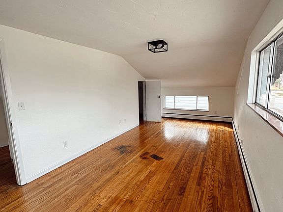 5th image of 89 Maple Cliff Dr