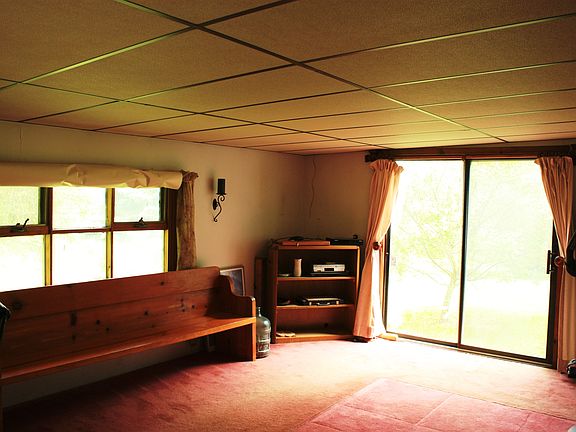 Plenty Natural Lighting