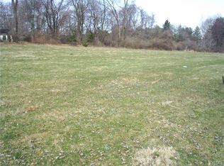 3661 Westwood Dr, Easton, PA 18045