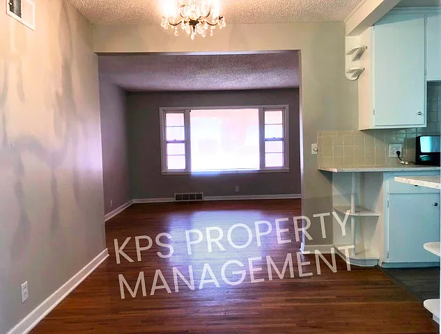 1714 S Drollinger Rd — Photo 5