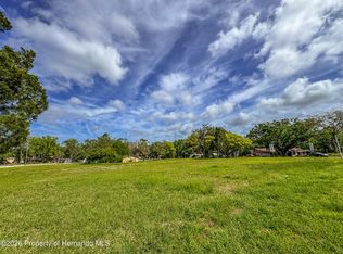 615 Old Hospital Dr, Brooksville, FL 34601