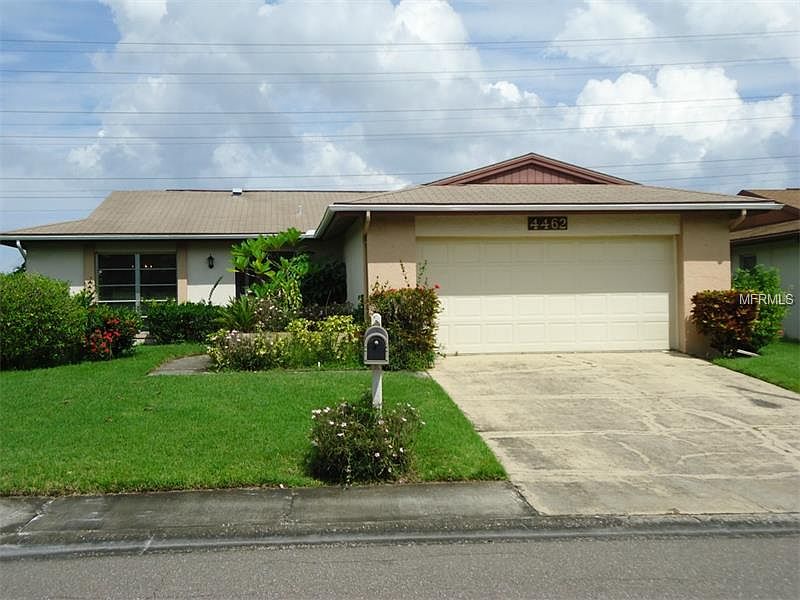 1st image of 4462 Great Lakes Dr N