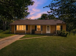307 S Elm St, Pendleton, SC 29670