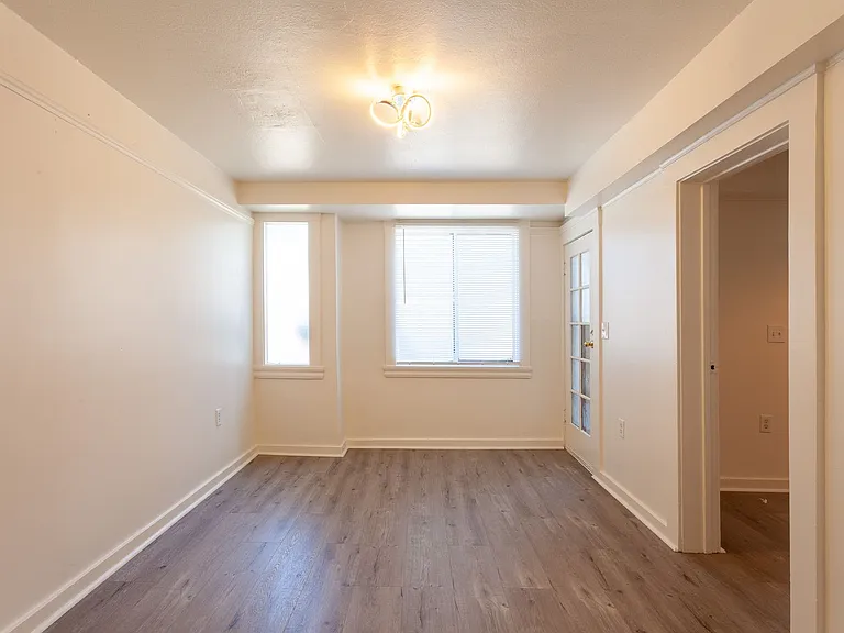 UC Berkeley Duplex — Photo 6