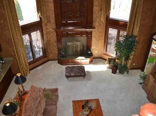 629 Lusted Ln, Batavia, IL 60510