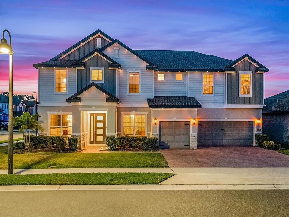1st image of 2000 Soaring Oak Way