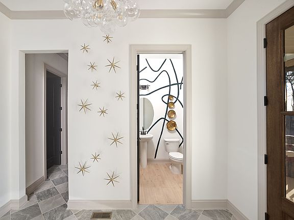 Hasentree - Braxton Interior Image 1