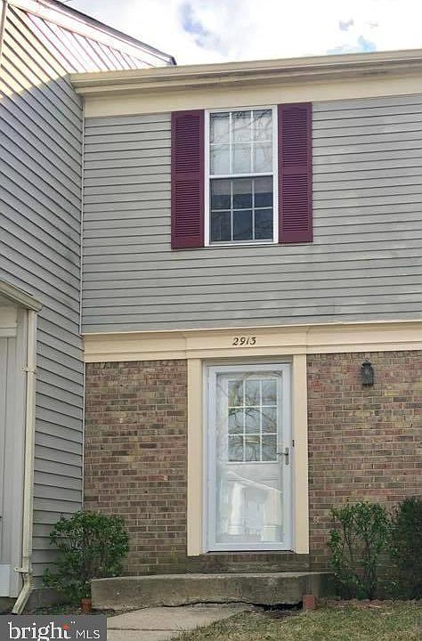1st image of 2913 Madeira Ct