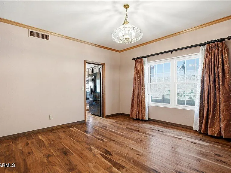 2157 E Alameda Dr — Photo 9