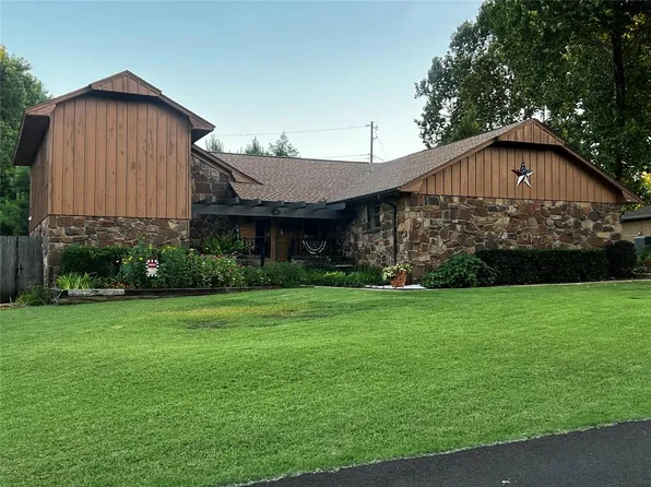 308 W Chickasaw Ave, Washington, OK 73093