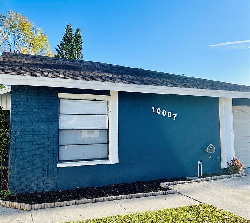 1st image of 10007 Oakengate Pl