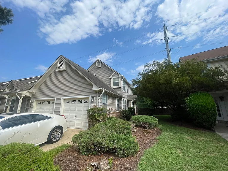 829 Shoal Creek Trl — Photo 12