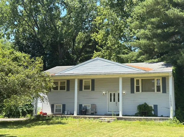 169 Wemple Rd, Glenmont, NY 12077