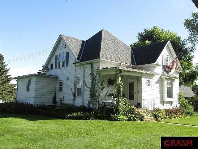 1st image of 23 7th Ave