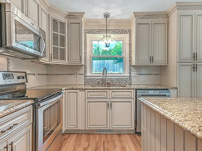 206 Sequoyah Dr — Photo 18