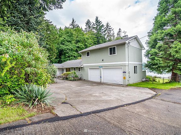 3rd image of 8107 58th Ave SE