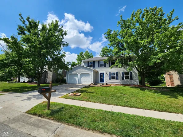 4536 Clayburn Dr, Indianapolis, IN 46268