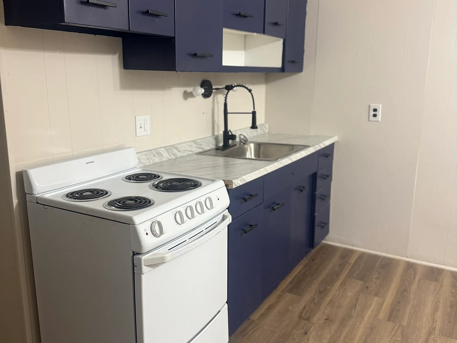 1 bed, $750 — Photo 3