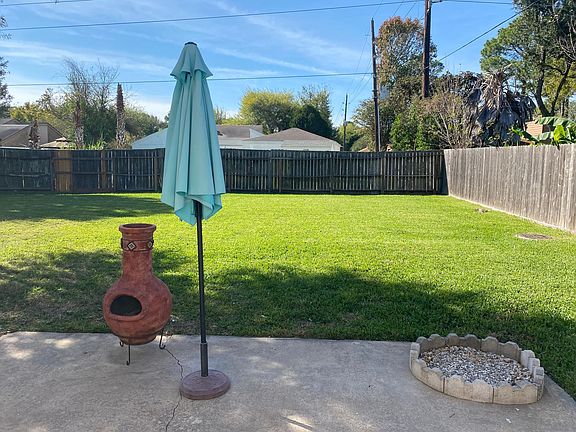 2nd image of 310 Buckeye Dr