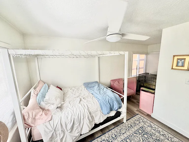 443 College Ave — Photo 13