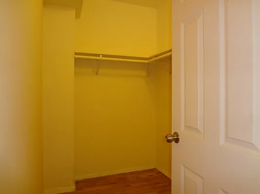 Rented by Bohemia Realty Group | media 32