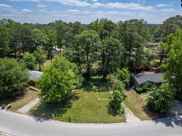 320 Creighton Dr, West Columbia, SC 29172