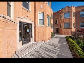 6515 S California Ave, Chicago, IL
