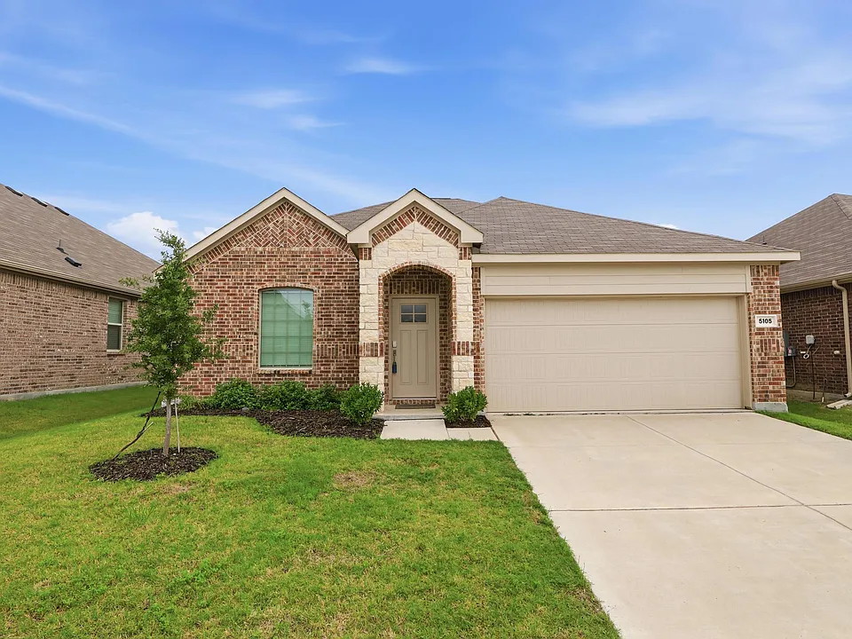 5105 Greywing Dr