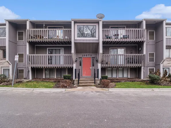 29870 W Twelve Mile Rd APT 708, Farmington, MI 48334