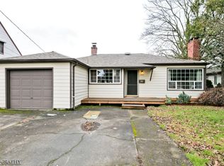 2043 N McClellan St, Portland, OR 97217