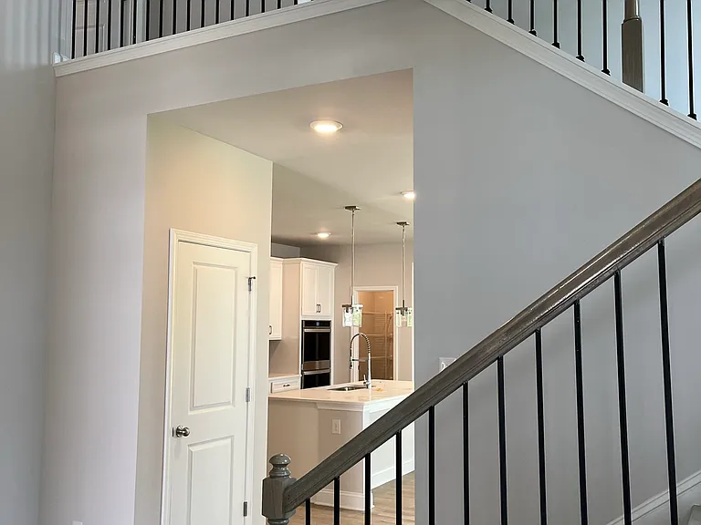 414 Kinross Ln — Photo 18
