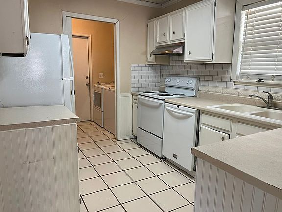 4th image of 12435 Alexandria Dr