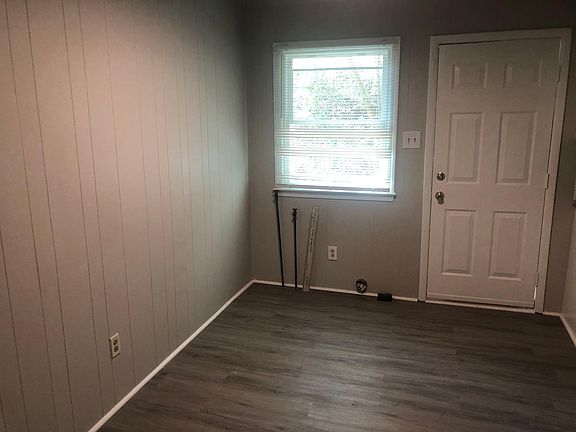 5th image of 630 Eastview Ct #618-G