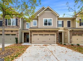 121 Davina Dr, Smyrna, GA 30082