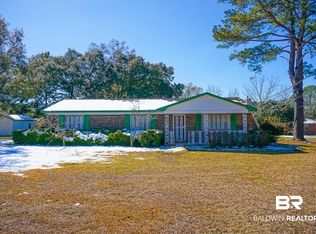 10871 Lakeland Dr, Grand Bay, AL 36541