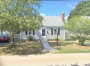 71 Holland Ave, Riverside, RI 02915
