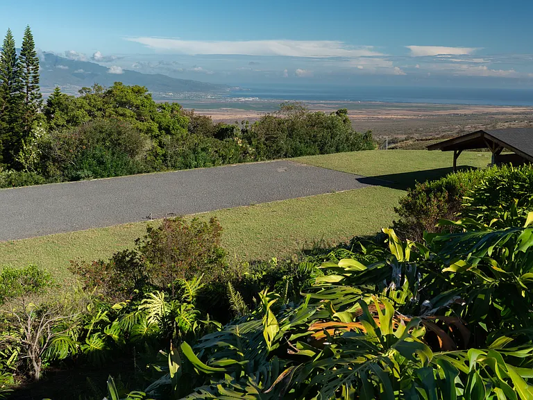 Kula Hwy — Photo 46