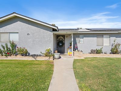 4571 E Fountain Way, Fresno, CA, 93726