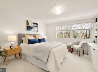 6003 Chicory Pl, Alexandria, VA 22310
