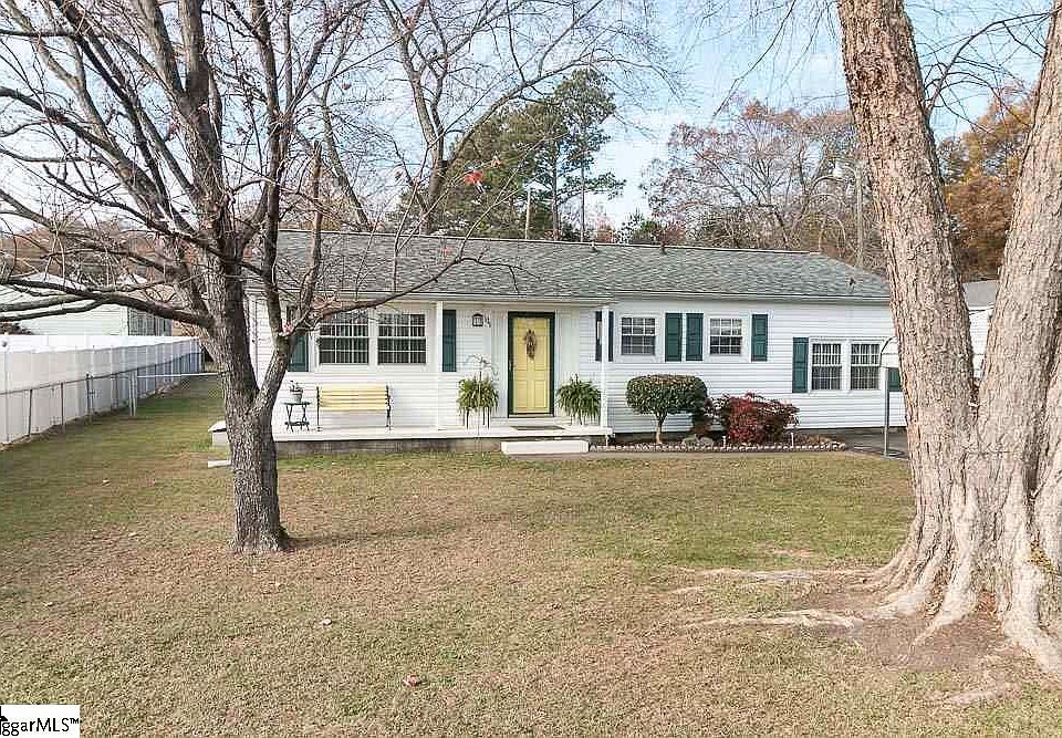 1st image of 109 Franklin Ave